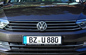 registration plate with U880